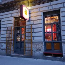 Vatoz Budapest - Külső kép