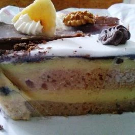 Vegán Édes Élet Cukrászda Budapest - Étel/ital