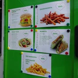 Vegan Love - Vegan Street Food Budapest - Belső