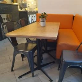 Vegażżi Budapest - Belső