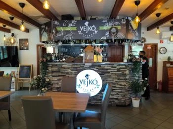 Vejkó Étterem Monor