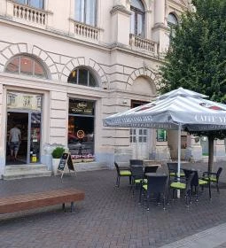 Vekni Pékség és Kávézó