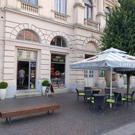 Vekni Pékség és Kávézó Sopron - Külső kép