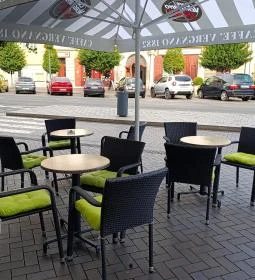 Vekni Pékség és Kávézó