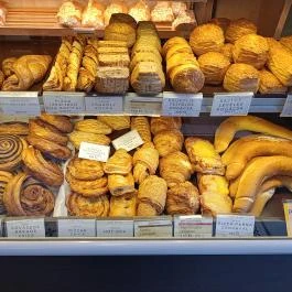 Vekni Pékség és Kávézó Sopron - Étel/ital