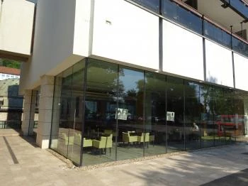 Irgalomasok Veli Bej Fürdője Kávézó Budapest