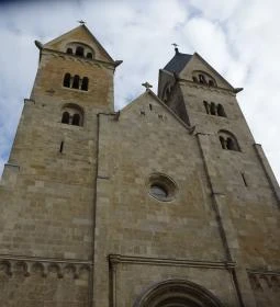 Vendégház a Két Toronyhoz