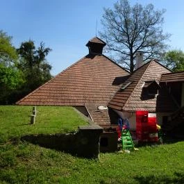 Vendéglő a Négy Remetéhez, Oroszlány - Külső kép