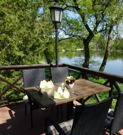 Vendéglő a Négy Remetéhez