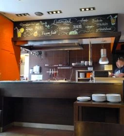 Veranda Grill & Wine Étterem