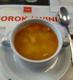 Veranda Grill & Wine Étterem