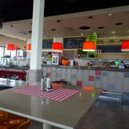 Veranda Restaurant - Pizza & Pasta Budapest - Külső kép