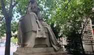 Veres Pálné szobra Budapest - Külső kép