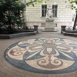 Veres Pálné szobra Budapest - Egyéb