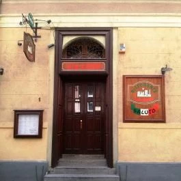 Via Luna Étterem, Budapest - Külső kép