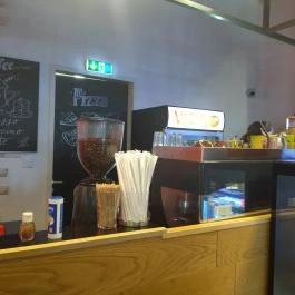 Vicino Italian Bistro - Premier Outlet Biatorbágy - Belső