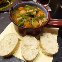 Vicky Barcelona - Gozsdu Udvar Budapest - Étel/ital