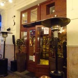 Vicky Barcelona - Gozsdu Udvar Budapest - Külső kép