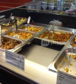 Vidám Kínai Büfé