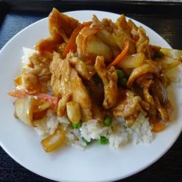 Vidám Kínai Büfé Budapest - Étel/ital