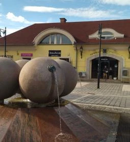 A Vigalmi tér szökőkútja