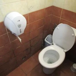 Viking Sörpáholy Miskolc - Mosdó