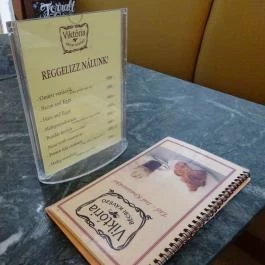 Viktória Bécsi Kávézó - Eurocenter Budapest - Belső