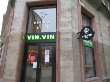 VIN.VIN City - Bécsi utca Budapest