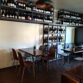 Vinozza Budapest - Belső