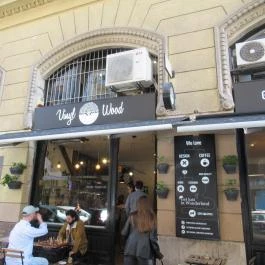 Vinyl & Wood Coffee Bar Budapest - Egyéb