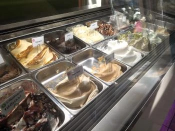 Violetta Fagyizó Budapest