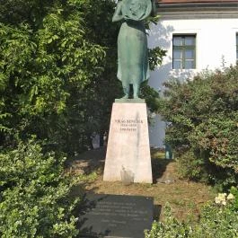 Virág Benedek Ház Budapest - Egyéb