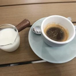 Volume - Cut, Coffee, Culture Budapest - Étel/ital