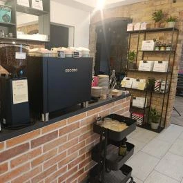 Volume - Cut, Coffee, Culture Budapest - Belső