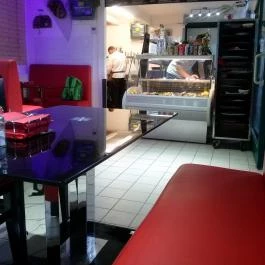 Vörös Homár Belvárosi Halpiac & Gasztrobár, Budapest - Belső