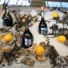 Vörös Homár Belvárosi Halpiac & Gasztrobár, Budapest - Étel/ital