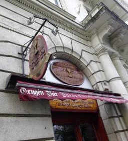 Teaház a Vörös Oroszlánhoz