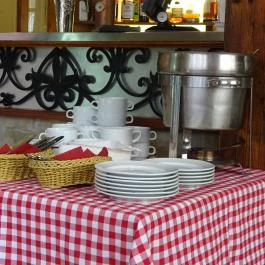 Vörös Postakocsi Étterem, Budapest - Belső