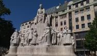 Vörösmarty Mihály szobra Budapest - Egyéb