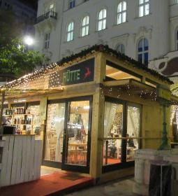 Vörösmarty téri adventi vásár