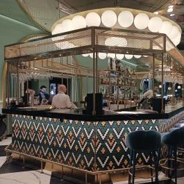 W Budapest Hotel Budapest - Vendéglátás