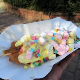 Waffle Dog, Budapest - Étel/ital