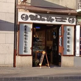 Wake Up Breakfast & Coffee Budapest - Külső kép