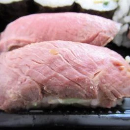 Wasabi Running Sushi & Wok Restaurant - Szépvölgyi út, Budapest - Étel/ital