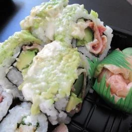 Wasabi Running Sushi & Wok Restaurant - Szépvölgyi út, Budapest - Étel/ital