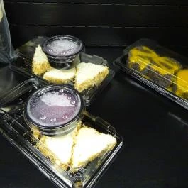 Wasabi Running Sushi & Wok Restaurant - MOM Park Budapest - Étel/ital