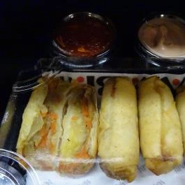 Wasabi Running Sushi & Wok Restaurant - MOM Park Budapest - Étel/ital