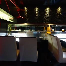 Wasabi Running Sushi & Wok Restaurant - Podmaniczky utca Budapest - Belső