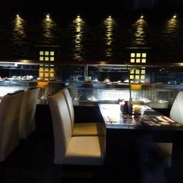 Wasabi Running Sushi & Wok Restaurant - Podmaniczky utca Budapest - Belső