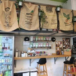 Waycup Coffee & Deli, Budapest - Belső